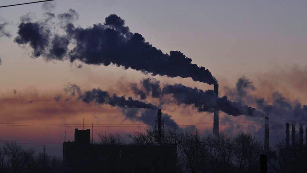 Smoke cming from a factory